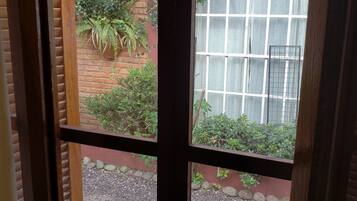 Club Apartment, Multiple Beds, Courtyard View | Courtyard view