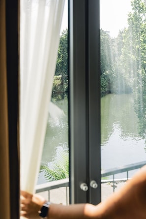 View from room - Hotel Eberhards am Wasser (Bietigheim-Bissingen)