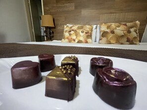 Apartment, 1 King Bed, Sea View | Minibar, free WiFi, bed sheets - Pousada Beach House Coqueirinho (Conde)