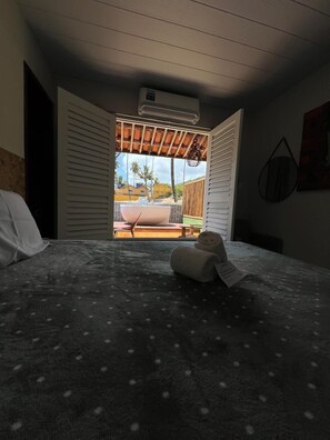 Frigobar, Wi-Fi de cortesia, roupa de cama