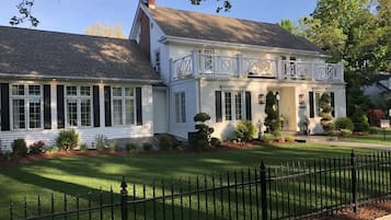 Majoituspaikan julkisivu