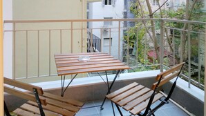 Ảnh chưa phân loại, 2 trong số 13 ảnh, nút