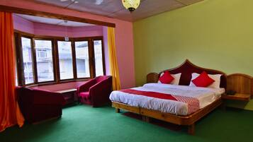 واي فاي مجانًا وملاءات أسرّة