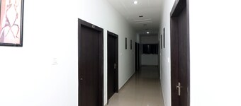 OYO 24199 Hotel Ojus Tower