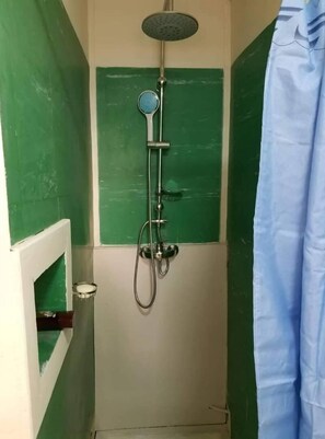 Villa, 3 Bedrooms, Non Smoking | Bathroom | Shower, rainfall showerhead, towels, soap - Nautica Service Villa Bleue (Point Denis)