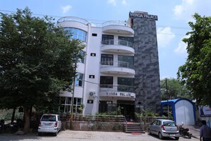 Building design - Vrinda Palace (Mathura)