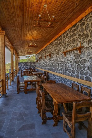 Cafe - Lara Hotel (Goris)