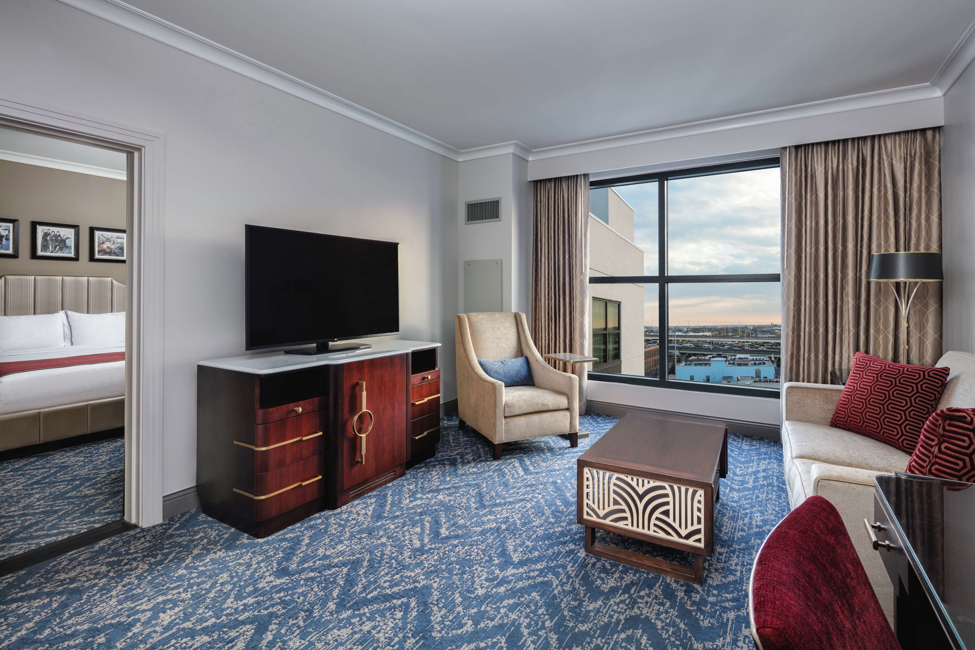 suite, 1 king bed with sofa bed | 1 bedroom, premium bedding, in-room safe, individually decorated