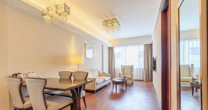 Minfa World Apartment Hotel Xiangyang (Zhuge Liang Square Wanda Plaza)