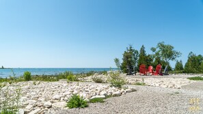 Beach - Tobermory Lake Front (Huron) Brand New Build! (Tobermory)