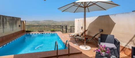 Alberca al aire libre