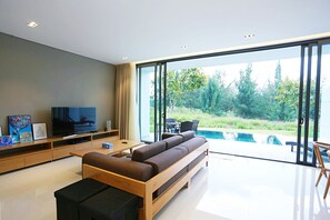 Flachbildfernseher