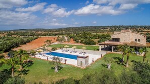 Exterior - Great Villa with pool, playground, 5km to the beach Es Trenc, Campos, Mallorca (Campos)