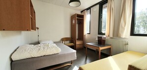 15 Schlafzimmer, WLAN