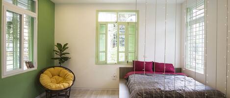 1 bedroom, in-room safe, iron/ironing board, free WiFi