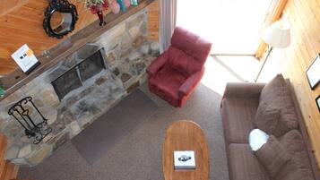 Télévision, cheminée