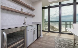 Interior - The Oasis of Orange Beach  1011 (Orange Beach)