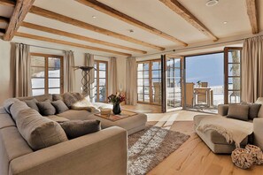 Literie de qualité supérieure, mini-bar avec articles gratuits