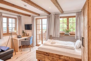 Hochwertige Bettwaren, Minibar (mit einigen kostenlosen Artikeln)