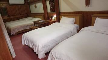 Free WiFi, bed sheets