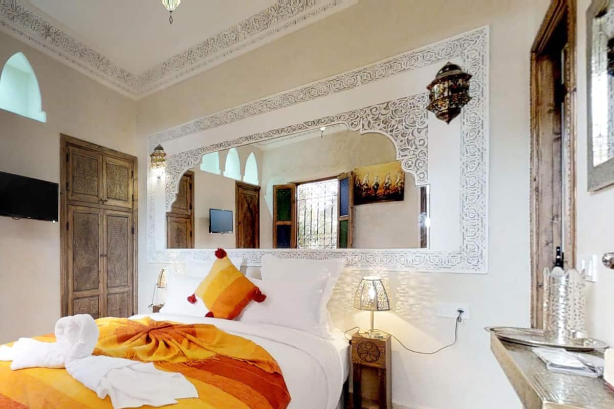 Frette Italian sheets, premium bedding, down comforters