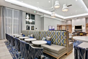Lobby - Homewood Suites by Hilton Lynchburg (Lynchburg)