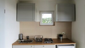 Fridge, coffee/tea maker, electric kettle, cookware/dishes/utensils - Villa Kornati is romantic stone house with stunning view on Kornati islands. (Tkon)