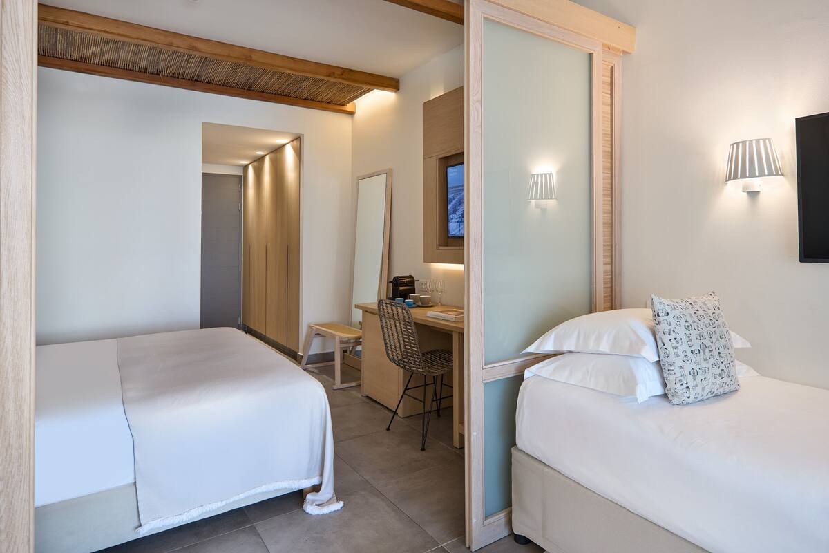 Junior Suite Inland View | Premium bedding, pillow-top beds, minibar, in-room safe