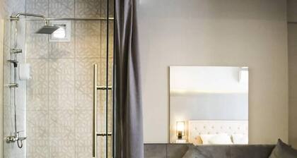 Ozgerey Suit Hotel