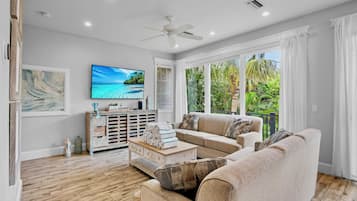 Smart-TV, bordtennis og kontorer