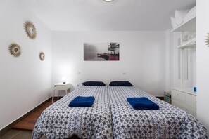 Free cribs/infant beds, free WiFi, bed sheets - La Ventana de San Cristóbal (Las Palmas de Gran Canaria)