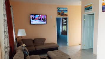Televisión LCD, tablet, reproductor de DVD, estación para iPod