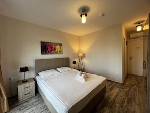 Classic Double Room - Deniz Otel (Seferihisar)