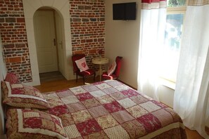 Minibar, individually decorated, individually furnished - Chambres d'Hotes - La Ferme De Tigny (Tigny-Noyelle)