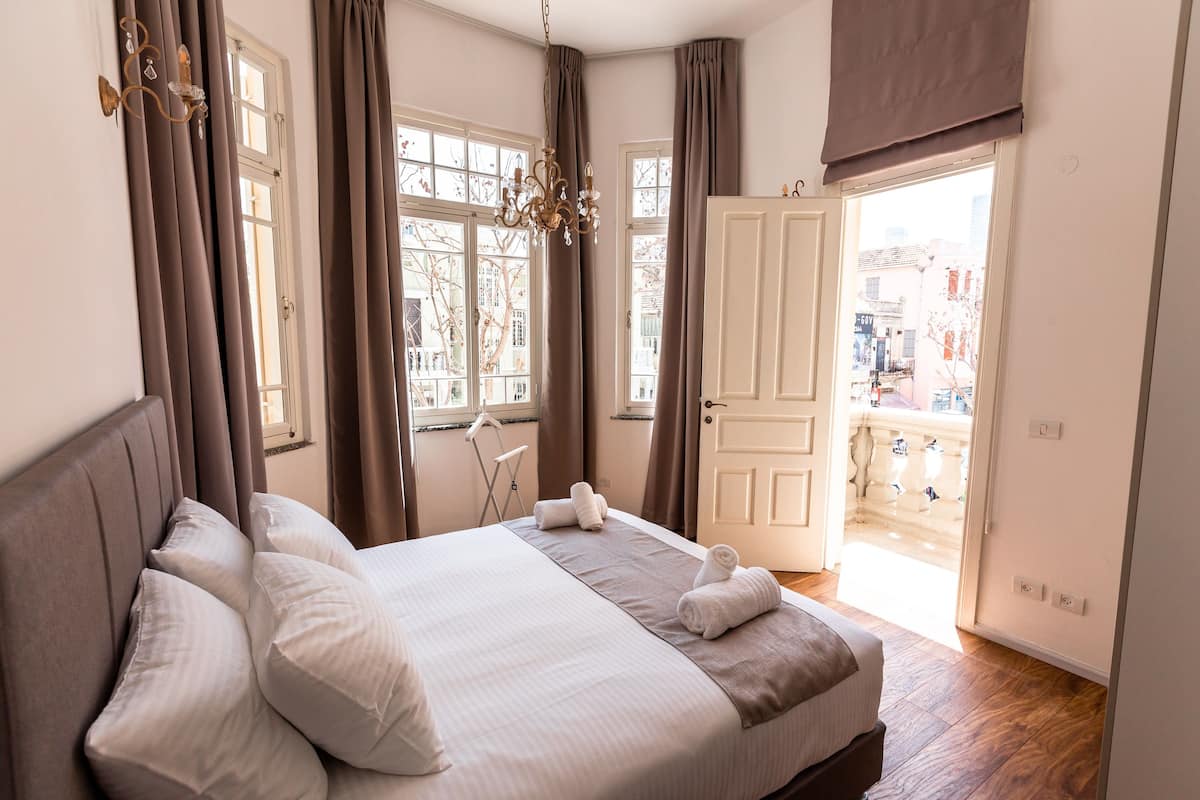 Superior Apartment, 2 Bedrooms, Balcony, City View | Premium bedding, pillow-top beds, individually decorated