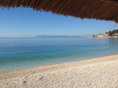 Villa in Podgora with pool, sea view, quiet location, for 2-6 people, free WiFiI
