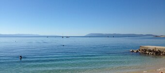 Villa in Podgora with pool, sea view, quiet location, for 2-6 people, free WiFiI