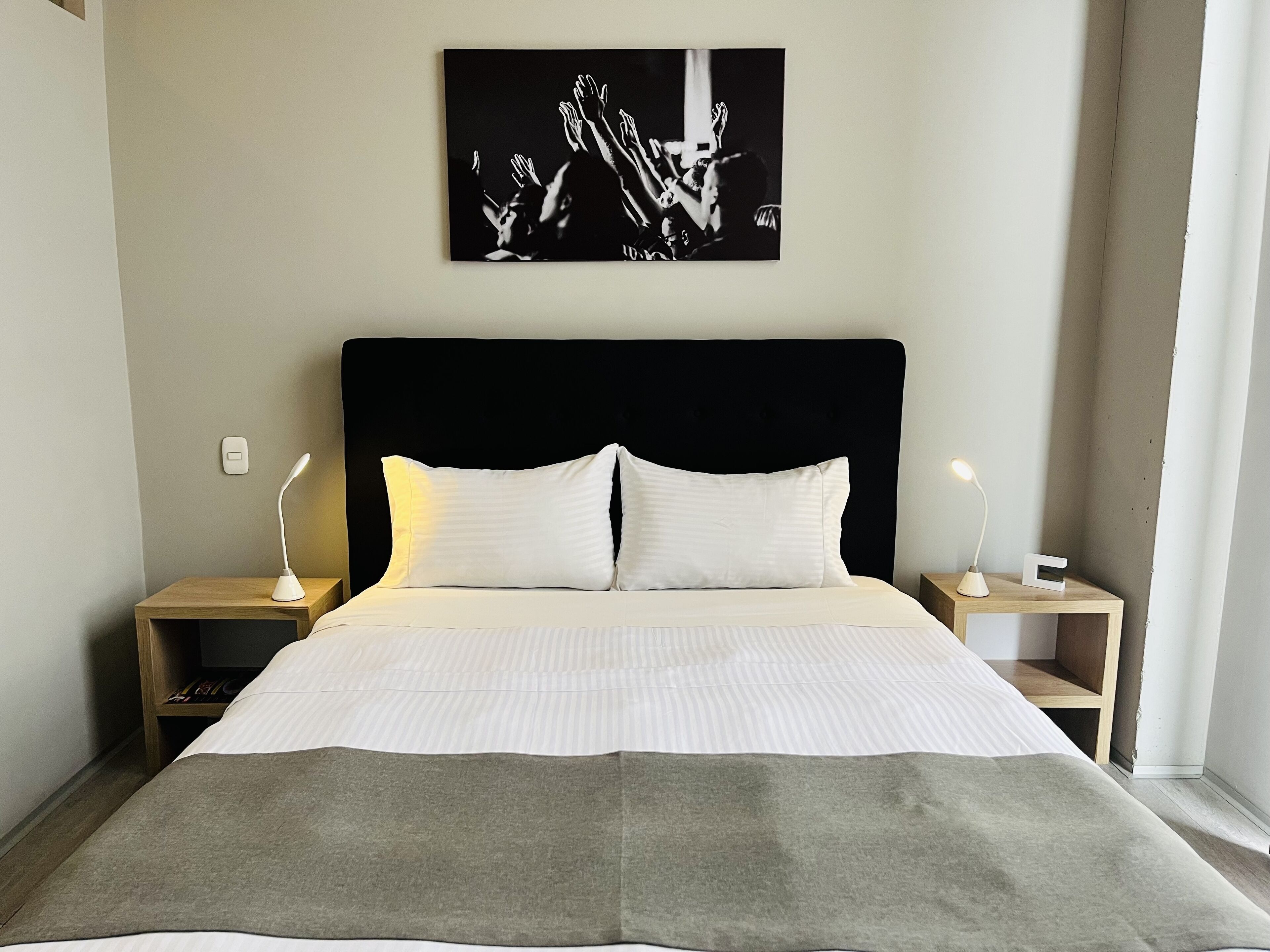 standard double room | free wifi, bed sheets