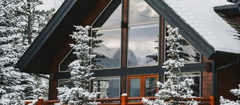 A Bear and Bison Inn