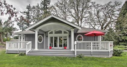 ¡NUEVO! Contemporáneo Tacoma Cottage w / Deck & Pond!