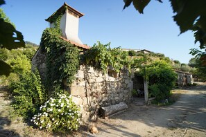 Enceinte de lâhĂ©bergement