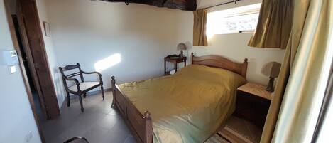 2 habitaciones, wifi gratis y ropa de cama