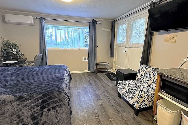 1 chambre, bureau, fer et planche Ă repasser, Wi-Fi gratuit