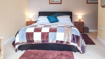 1 bedroom, free WiFi, bed sheets, wheelchair access