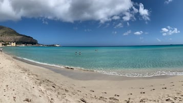 Ligstoelen, strandlakens