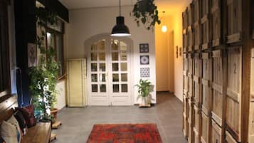 Entrada interior