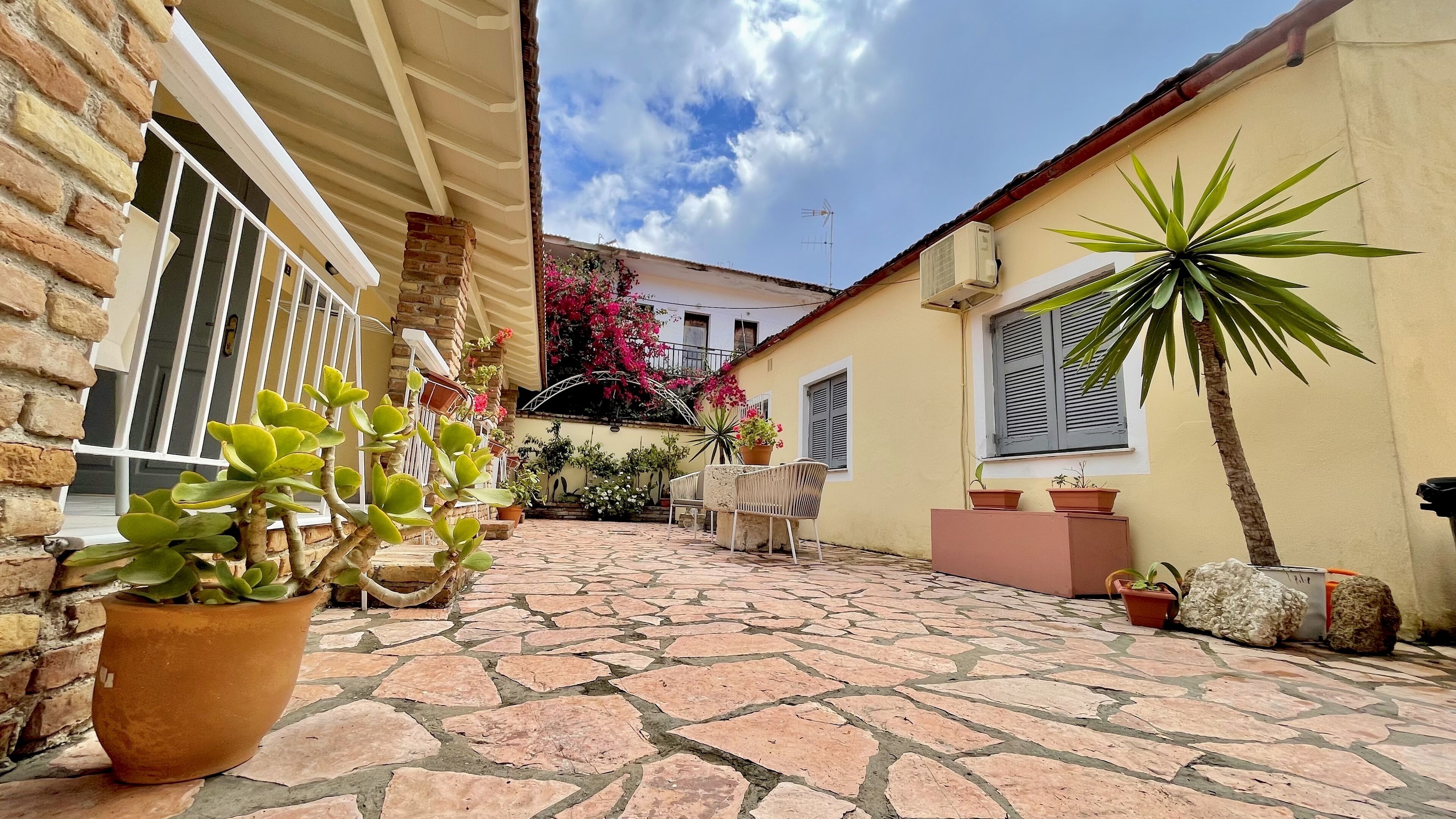 Photo - Nine Muses Apartments