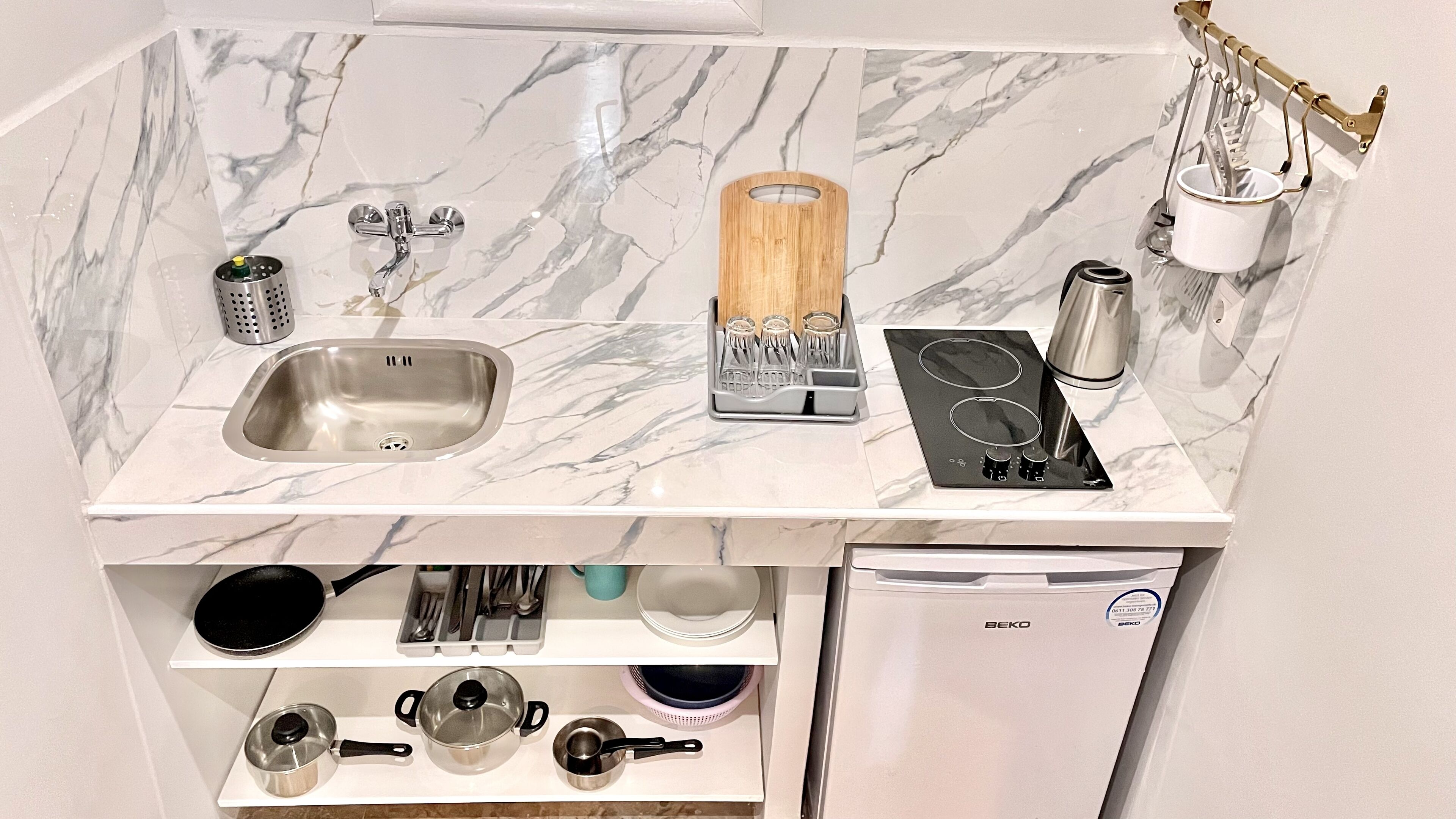 Photo - Nine Muses Apartments