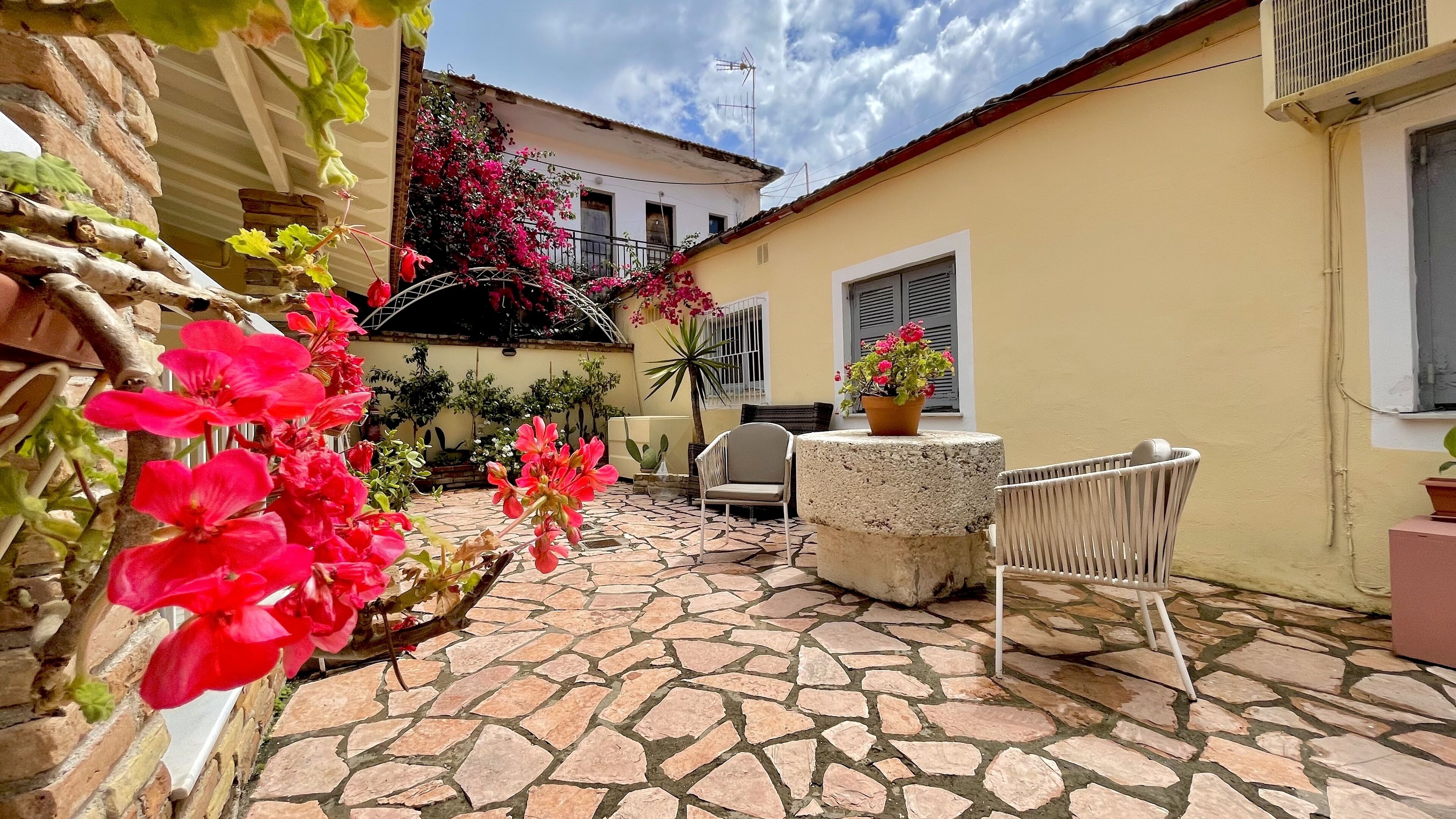 Photo - Nine Muses Apartments