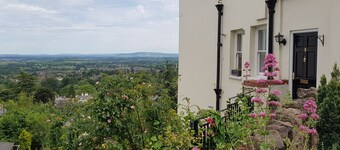An apartment within a Grand Georgian house in the centre of Great Malvern